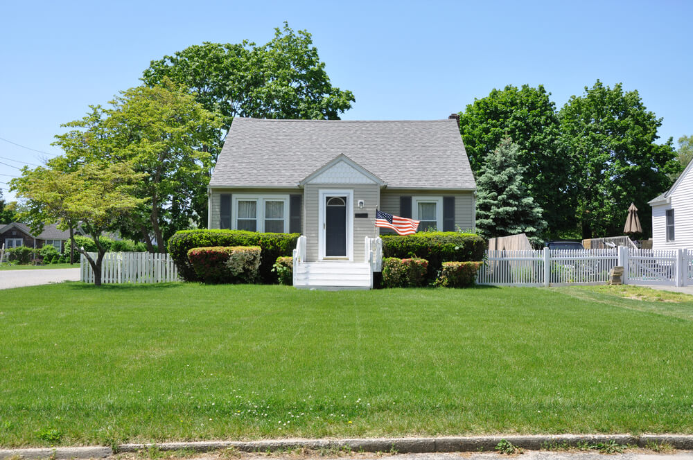 Pinggiran Kota Chicago Paling Terjangkau untuk Pembeli Pertama Kali: Park Forest, Calumet City, dan Braidwood